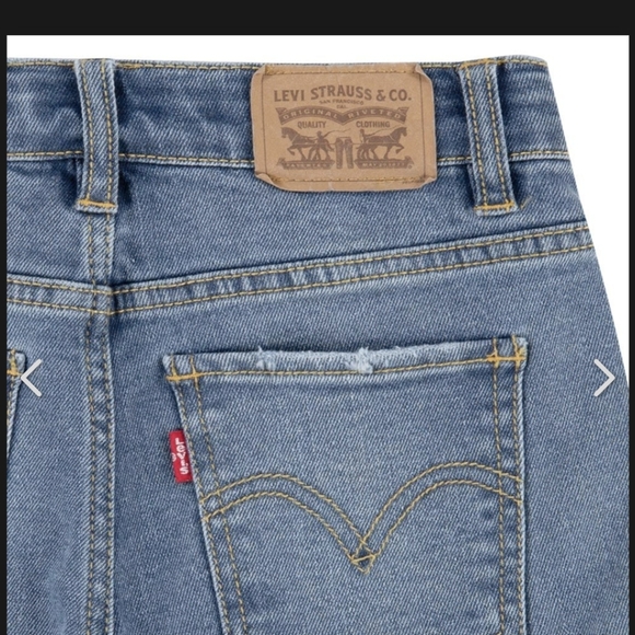 Levis Shorts - Denim - Girlfriend - Keep the Change youth Size 12 - Picture 13 of 13